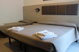 Hotel Tiberius - Rimini - 7