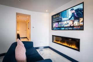 Brand New Apartment Central Location Hot Tub - 7