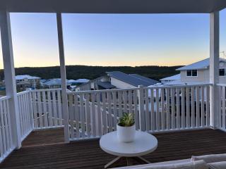 Bluemoon Getaway - Catherine Hill Bay - 1
