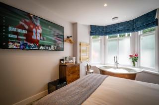 Icon - FREE off-site Health Club access with Pool, Sauna, Steam Room & Gym - Windermere - 6