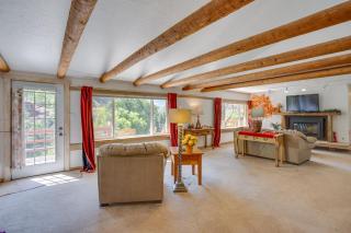 Beautiful Ouray Home with Patio - 3 Mi to Downtown! - 7