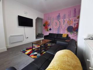 'The Love Nest' Apartment Liverpool, Netflix - Liverpool - 0