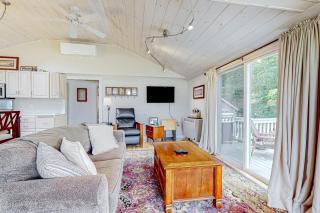 Crystal Lake Cottage - Alton Bay - 0