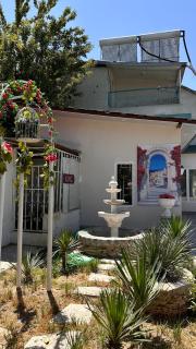 Santorini Hotel & Hostel - 6