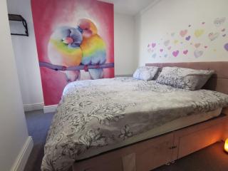 'The Love Nest' Apartment Liverpool, Netflix - Liverpool - 3