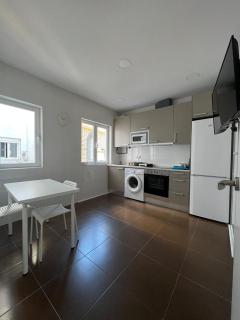 Quevedo Suites 4 - Centrico y totalmente Equipado - Toallas, Wifi y mucho mas - 1