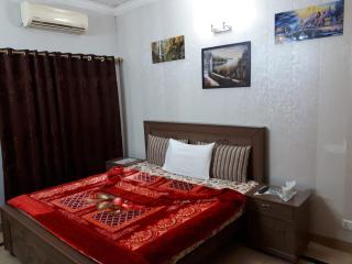 New luxury guesthouse - 7