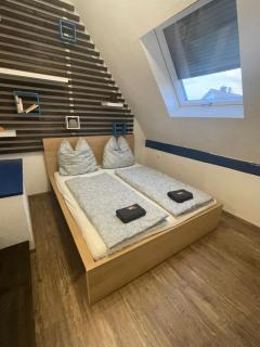 #6 Familienzimmer mit Gemeinschaftsbad - Memmingen - 8