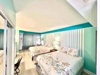 Daytona Beach Resort Oceanfront 1 Bedroom Suite, 2 Queen Beds - Daytona Beach - 8