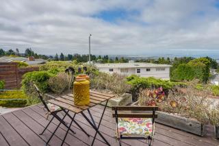 Stunning Bay-View Home in Kensington! - 9