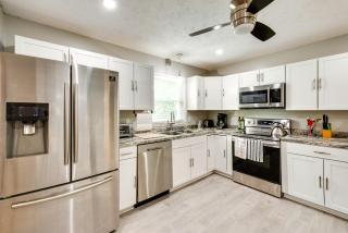 Family Home with Yard - 25 Mi to Downtown Atlanta! - 1