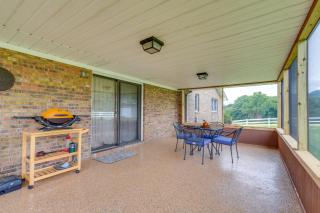 Serene Johnson City Home with Mountain Views - 6