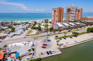Beachside Retreat W Heated Pool - St Pete Beach - 6