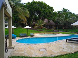 Beachfront two bedroom house - Diani Beach - 5