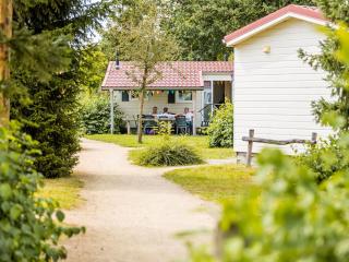 Detached chalet on the Leukermeer - Well - 6