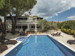 Picturesque holiday home in Banjole with pool - Banjole - 9
