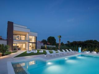 Villa in Pula with pool and sauna - Pula - 4