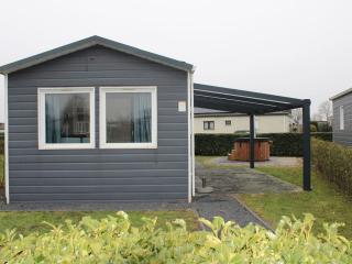 Nice chalet with hot tub in Lathum - Lathum - 8