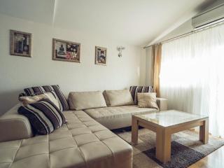 Holiday Home in Imotski with Pool - Imotski - 4