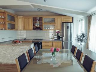 Holiday Home in Imotski with Pool - Imotski - 1