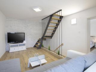 Modern holiday home with Jacuzzi - Medulin - 4