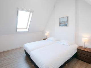 Villa in Bergen op Zoom with Waterfront Views - Tholen - 4