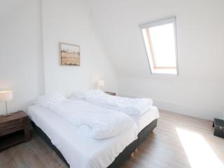 Villa in Bergen op Zoom with Waterfront Views - Tholen - 8
