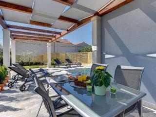 Holiday Home in Gali ana with Pool & Beach - 4