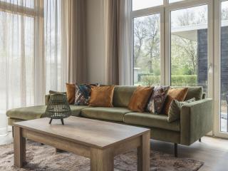 Nice holiday home at a holiday park in Twente - Zuna - 7