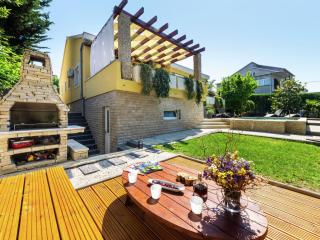 Exquisite Villa with Private Pool in Zadar - Zadar - 3