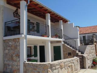 Holiday Home in Starigrad with Garden - Starigrad-Paklenica - 4