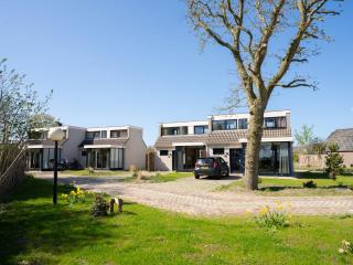 Holiday home Vakantiepark 't Eibernest Texel - 9