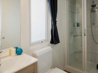 Peaceful Chalet Escape - 4