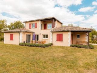 Modern villa with large garden - Les Forges - 0