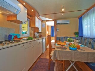 Belvilla by OYO Baia Domizia Villaggio Camping E2 - Baia Domizia - 9