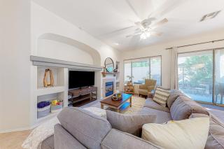 Silver Fox Seclusion - Phoenix - 6