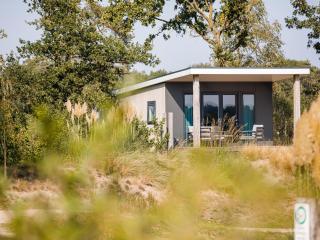 Chalet near the beach in Leukermeer - 8