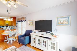Emerald Pointe 1-C - 6