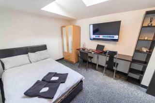 Ground floor cosy studio! - Birmingham - 0