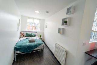 Cosy top floor studio available near the city! - Birmingham - 1