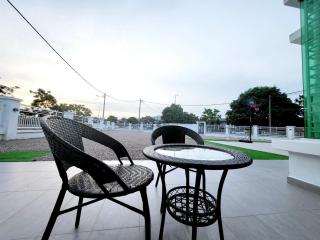 Impiana Lakeview Villa - Contactless Check In - 1