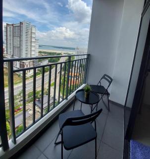 Aira Suite JB Near CIQ - Johor Bahru - 4