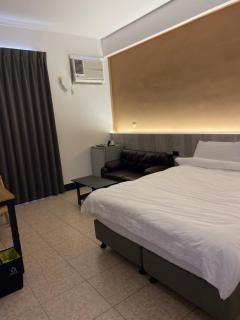 Three-night homes - 5