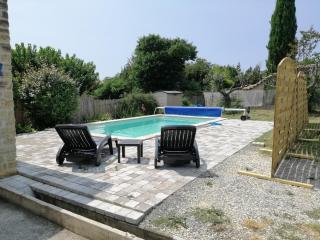 Petite villa avec piscine privative - Aigremont - 5