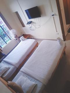 Hotel Travellers INN - Shillong - 7