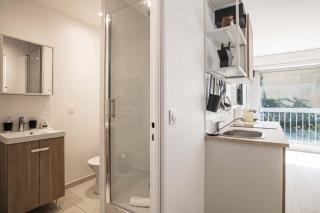 Pick A Flat's Apartment in Place des Ternes - Boulevard Gouvion-Saint-Cyr - Paris - 2