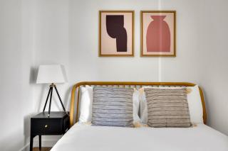 UWS jr 1br w elevator wd nr Central Park NYC-1019 - New York - 1