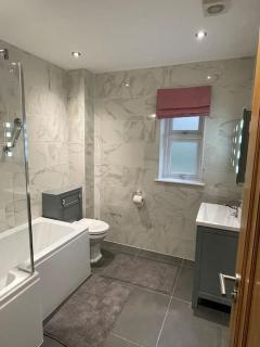 Modern and cosy 4 bedroom home in the Mendip Hills, North Somerset - 1