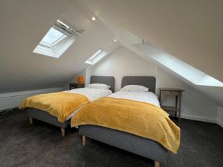 Sea Haven Stylish Beach Oasis - Pass the Keys - Hastings - 3