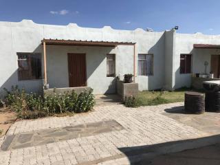 Riverstone Guesthouse - - 1